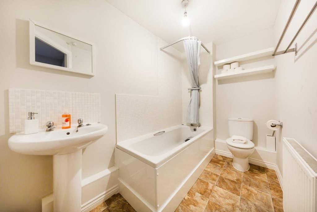 Bristol 2 Bedroom Apartment Free Parking Екстериор снимка